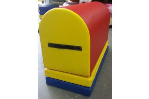Custom Gymnastic Foam Horse Vault with Vinyl Cover and Handles 
